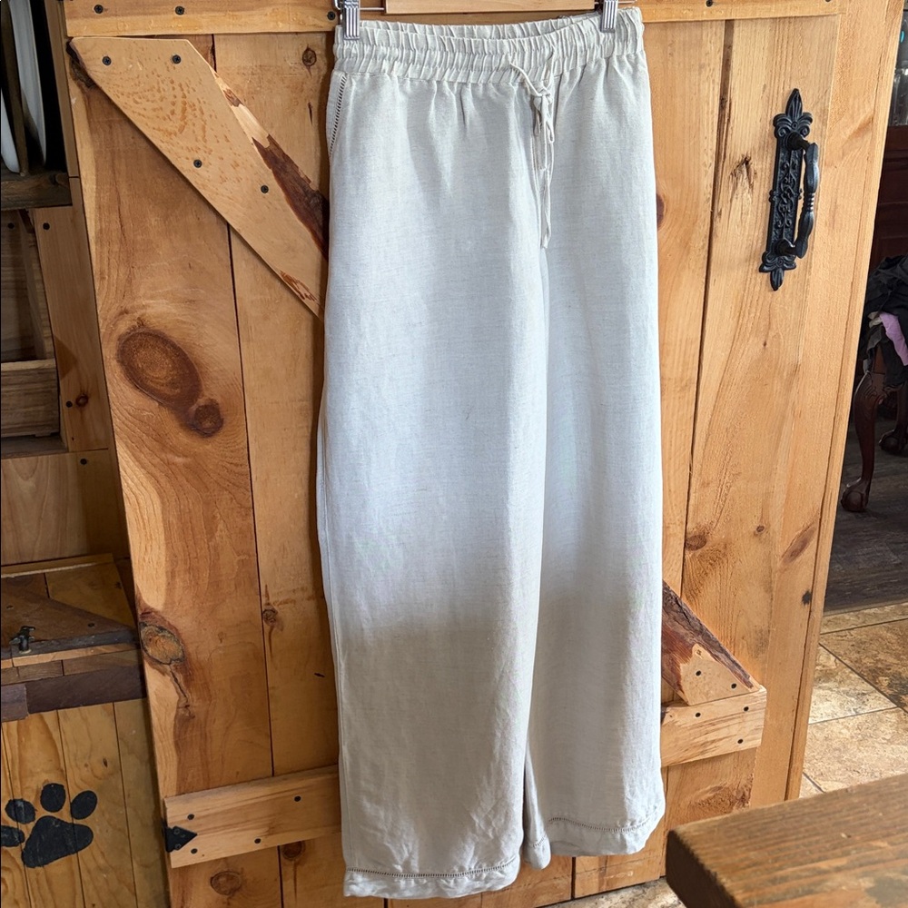 Lane Bryant Wide Leg Linen-Blend Pants in Beige,18/20 detail on pockets&hem